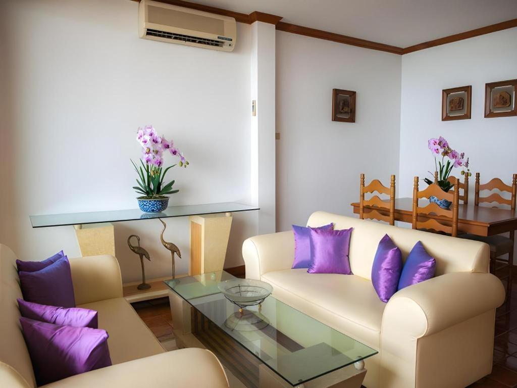 Lido Beach Hotel Pattaya Exterior photo